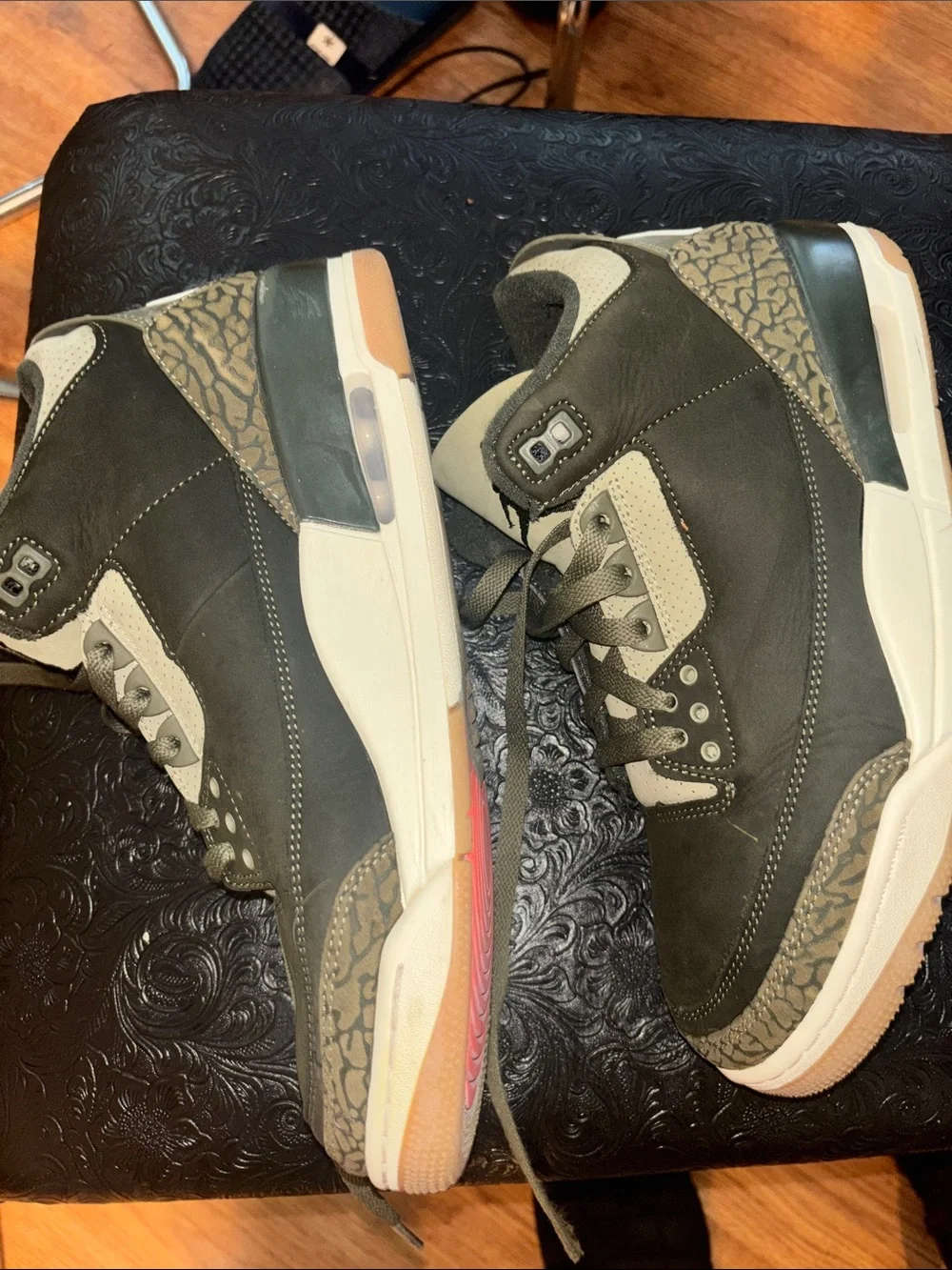 Jordan Men’s Olive Green and Cream Retro Sneakers
